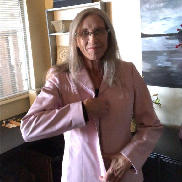 Que Pink Leather Jacket. - Picture 5 of 9